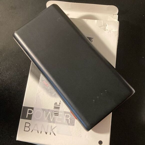 Power bank 2 usb multi use power portable charger - Picture 2 of 4